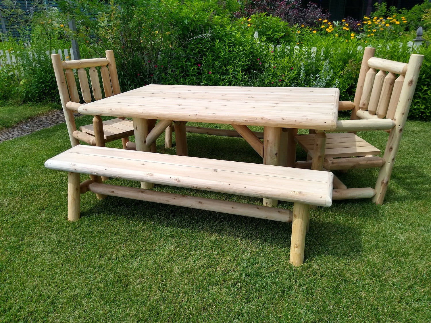 Outdoor Tables - Cedar Creek Rustic Furniture